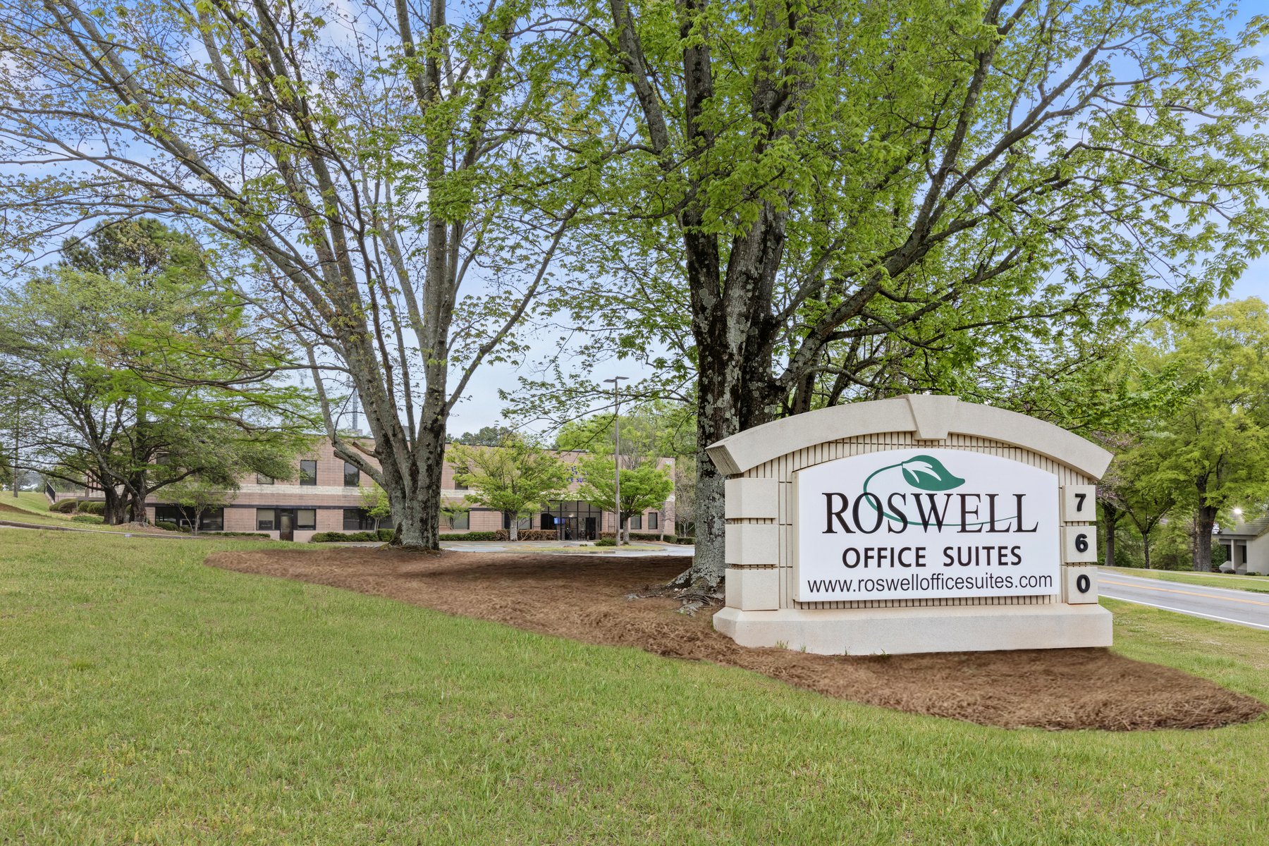 Roswell Office Suites monument sign at 760 Old Roswell Road