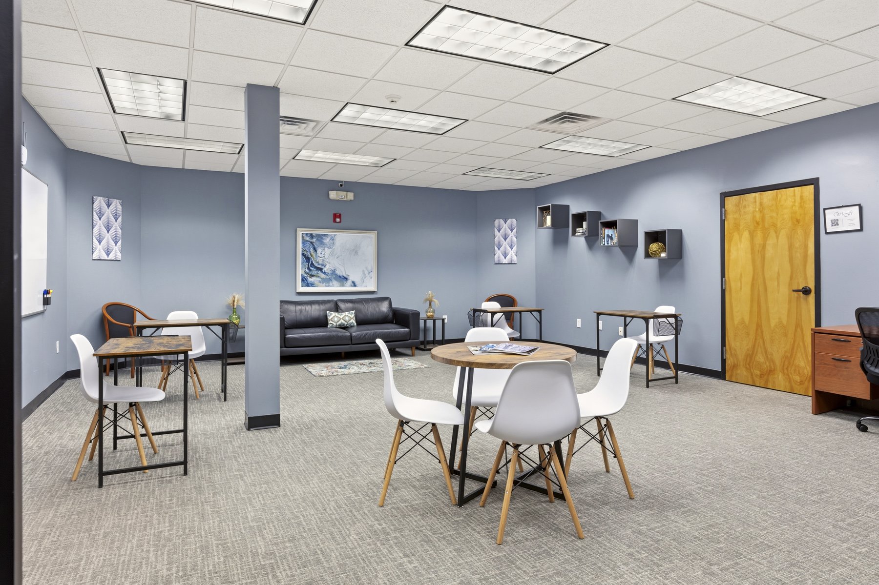 Common area and event space at Roswell Office Suites